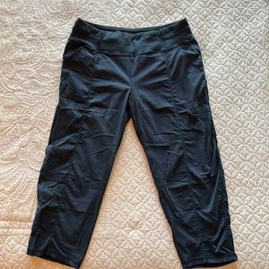 Lucy Cropped Leggings